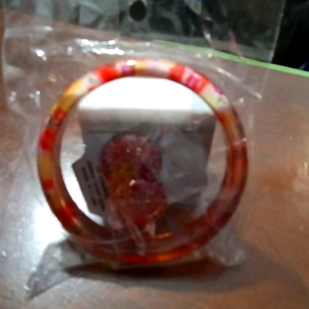 Orange and red floral bracelet with matching earrings